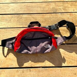 The North Face Roo Lumbar Pack Satchel Shoulder Fanny Pack Outdoor Travel Bag